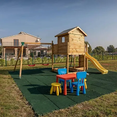 Wonderful Mattuzzi With Private Pool Near The Town By Wiibuk Villa *